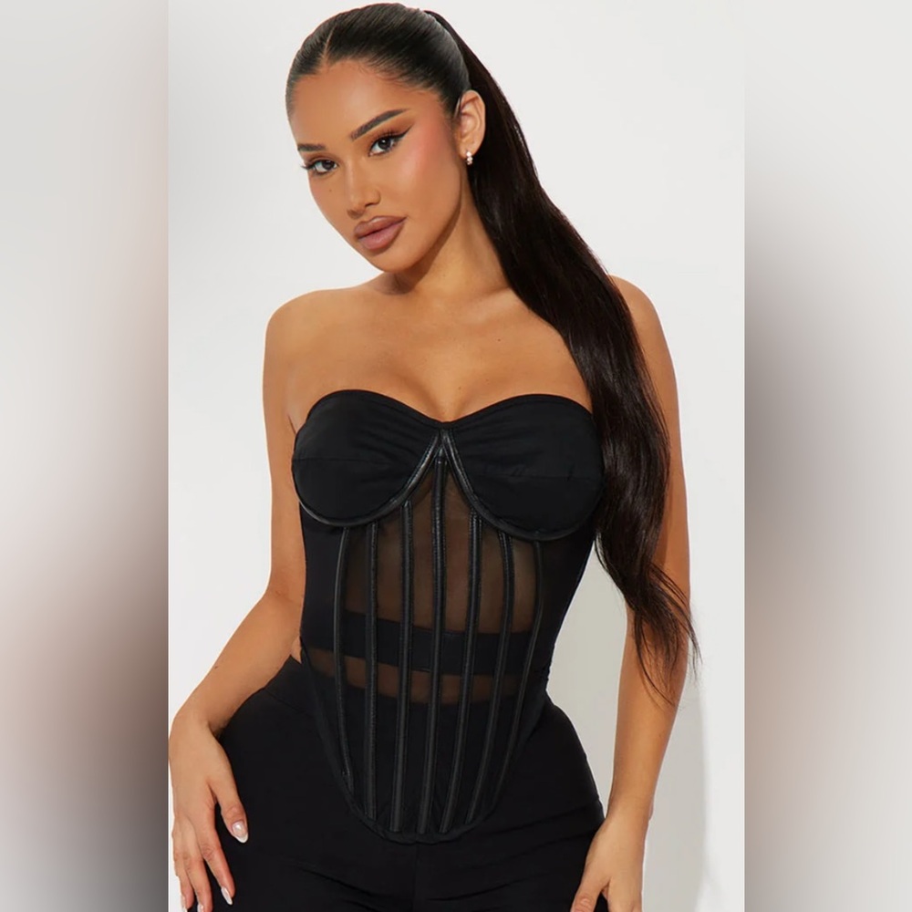Fashion Nova One Night Only Elegant Black Strapless Corset Top Size Large